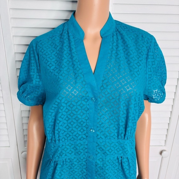 ATTENTION Semi Sheer Short Sleeve Button Down Blouse in Blue Size Large - Picture 2 of 8